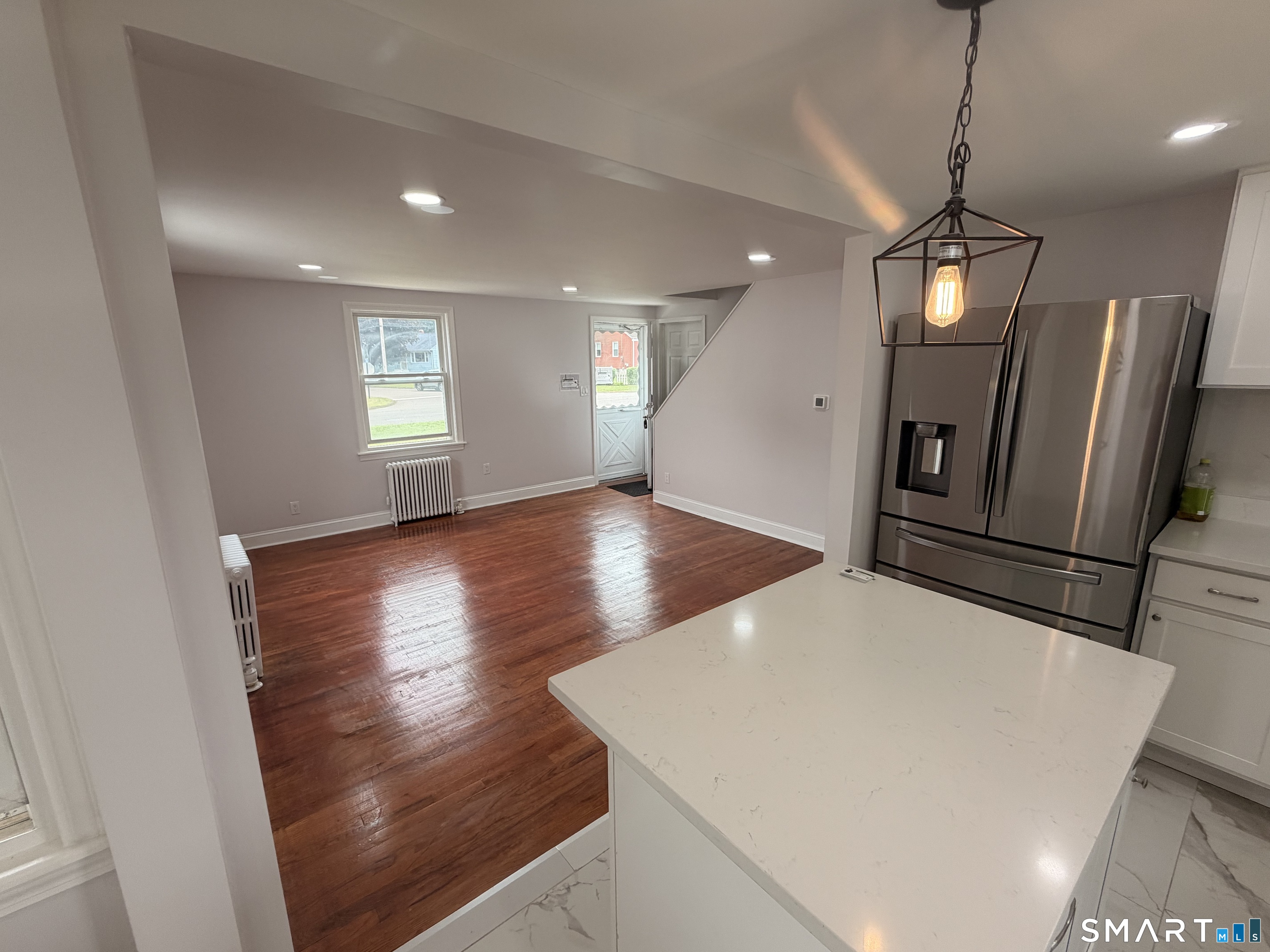 8 River Road