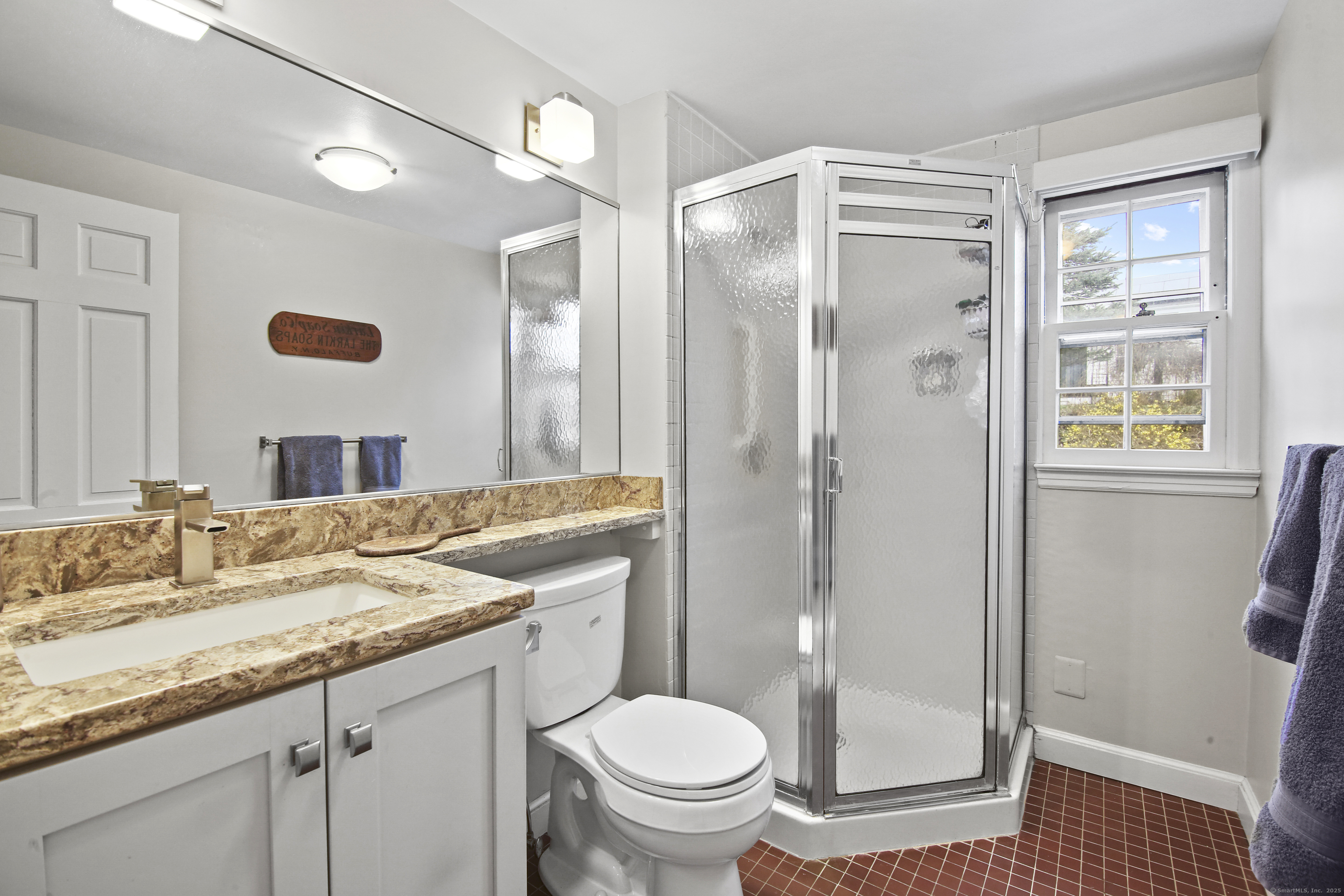 699 Mountain Road, West Hartford, Connecticut image 24