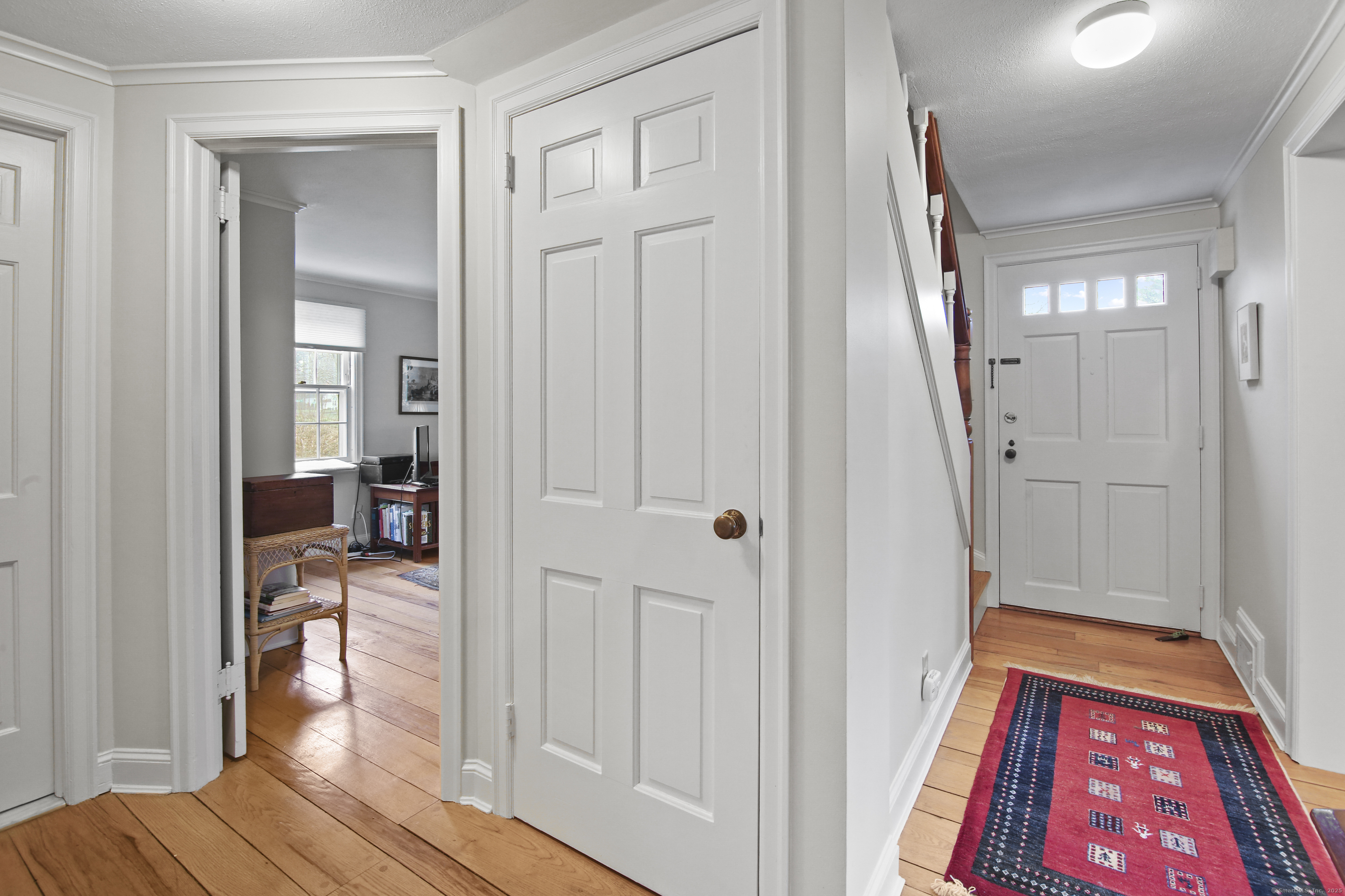 699 Mountain Road, West Hartford, Connecticut image 23