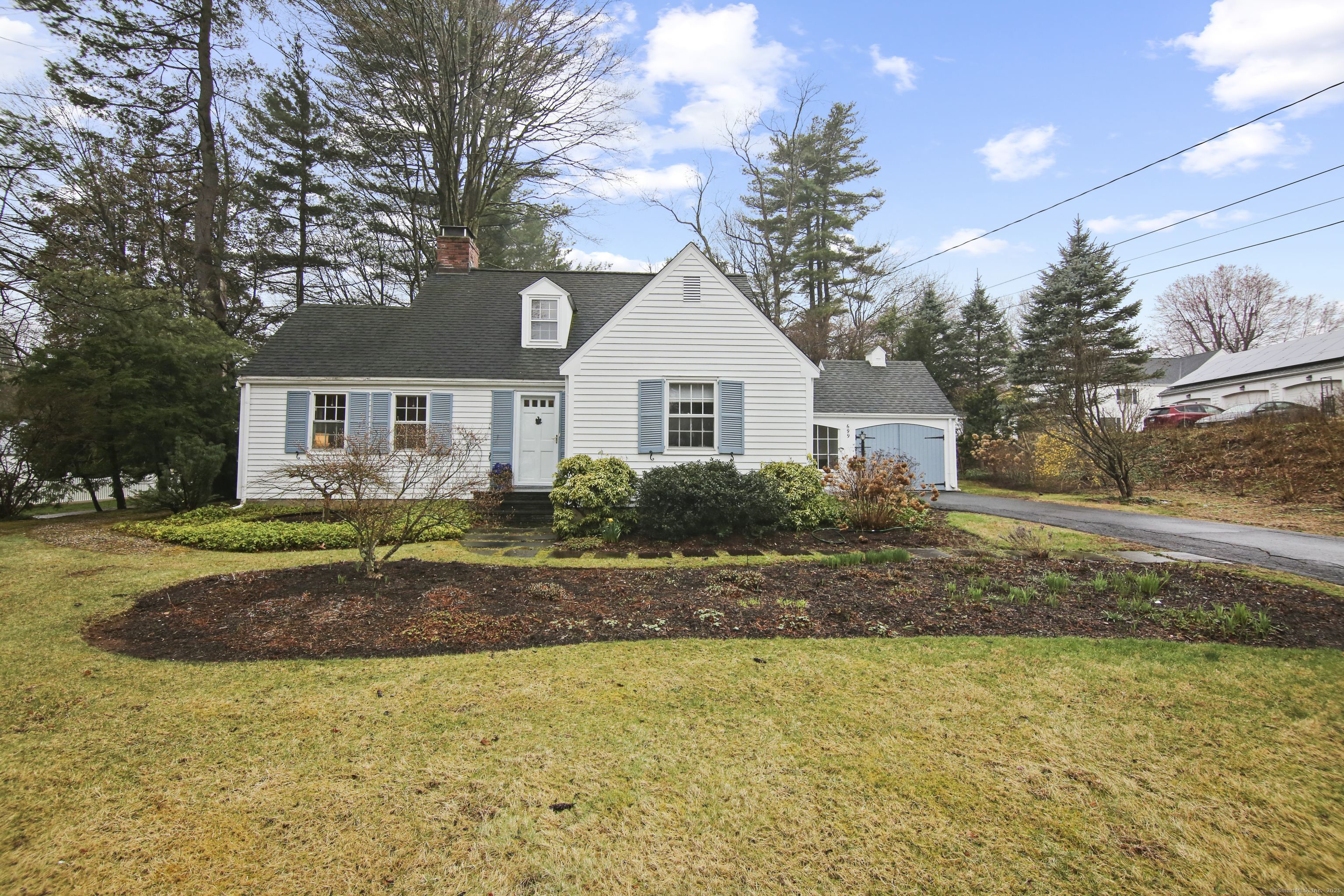 699 Mountain Road, West Hartford, Connecticut image 2