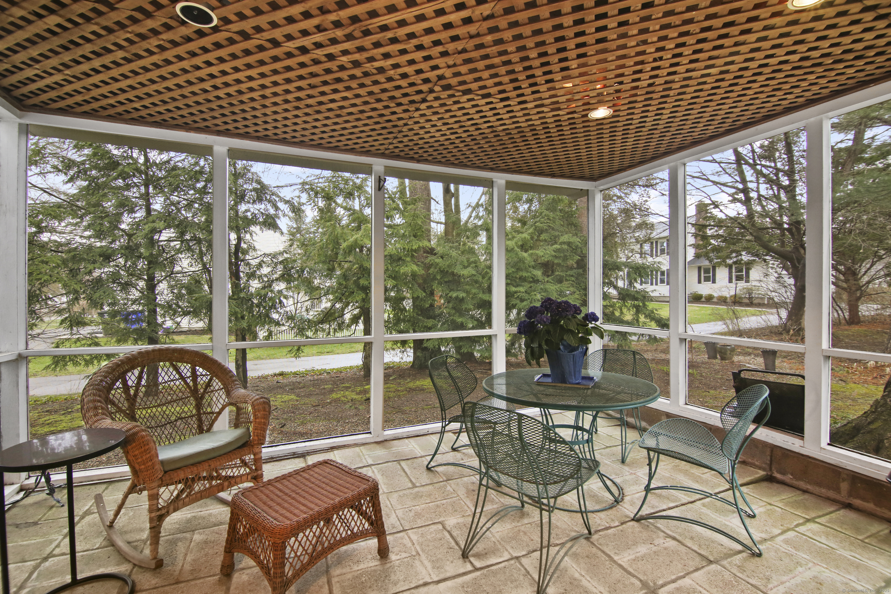 699 Mountain Road, West Hartford, Connecticut image 13