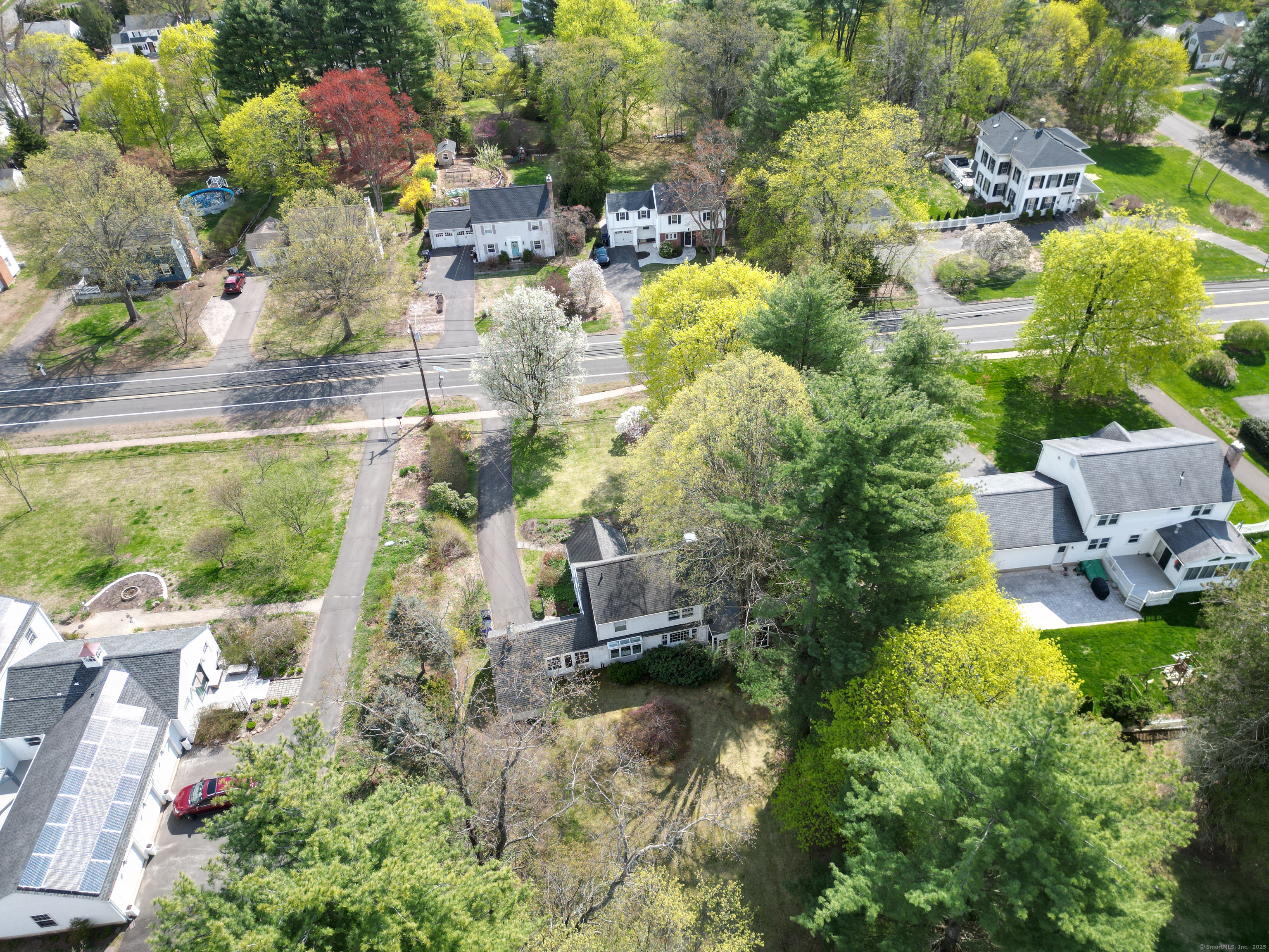 699 Mountain Road, West Hartford, Connecticut image 34