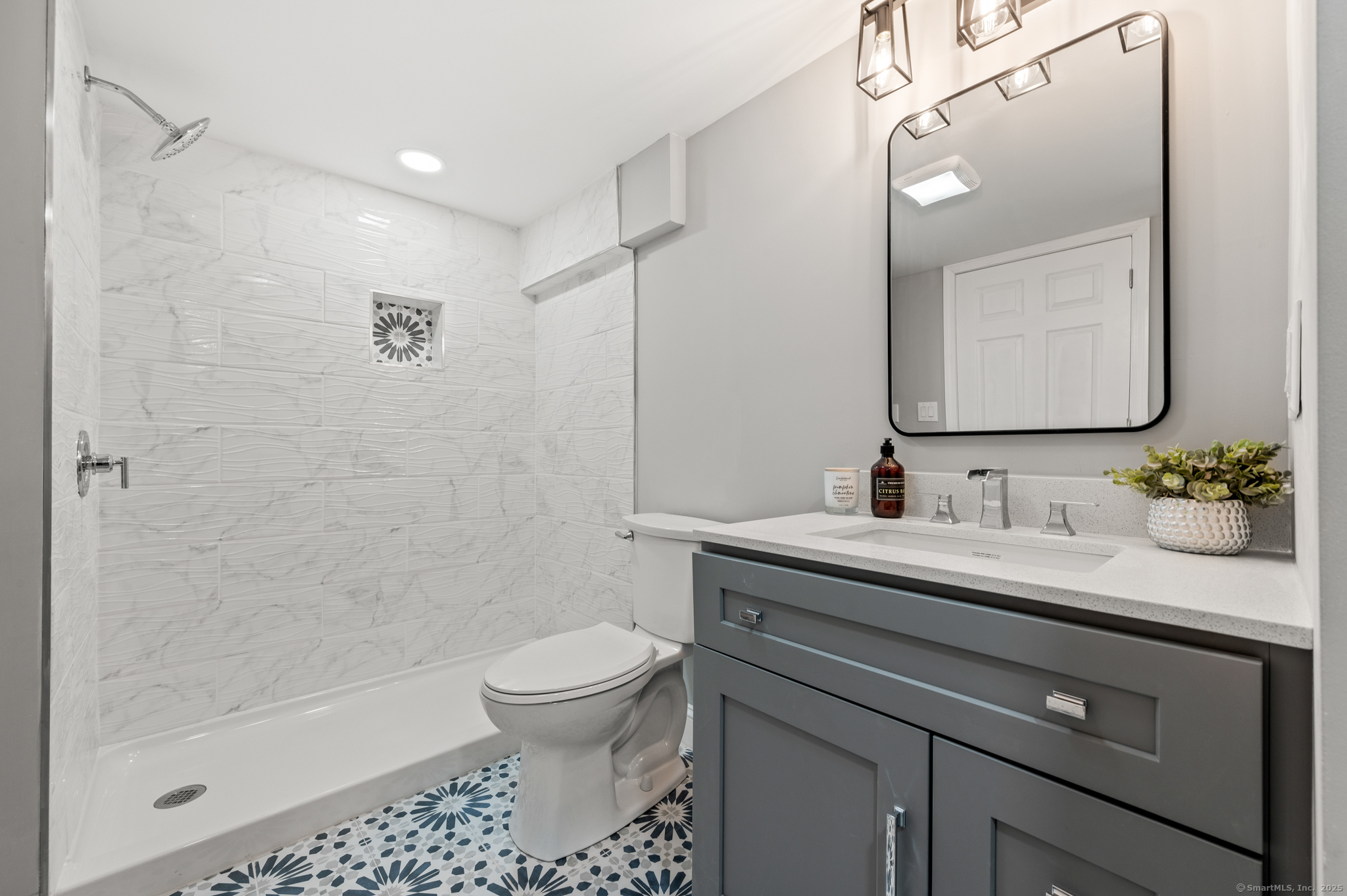 20 Rosengarten Drive, Waterbury, Connecticut image 9