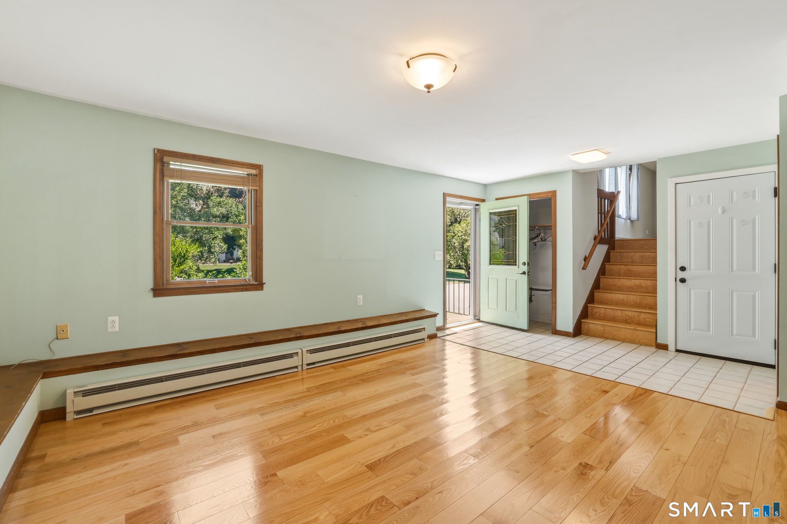 82 Lake Garda Drive