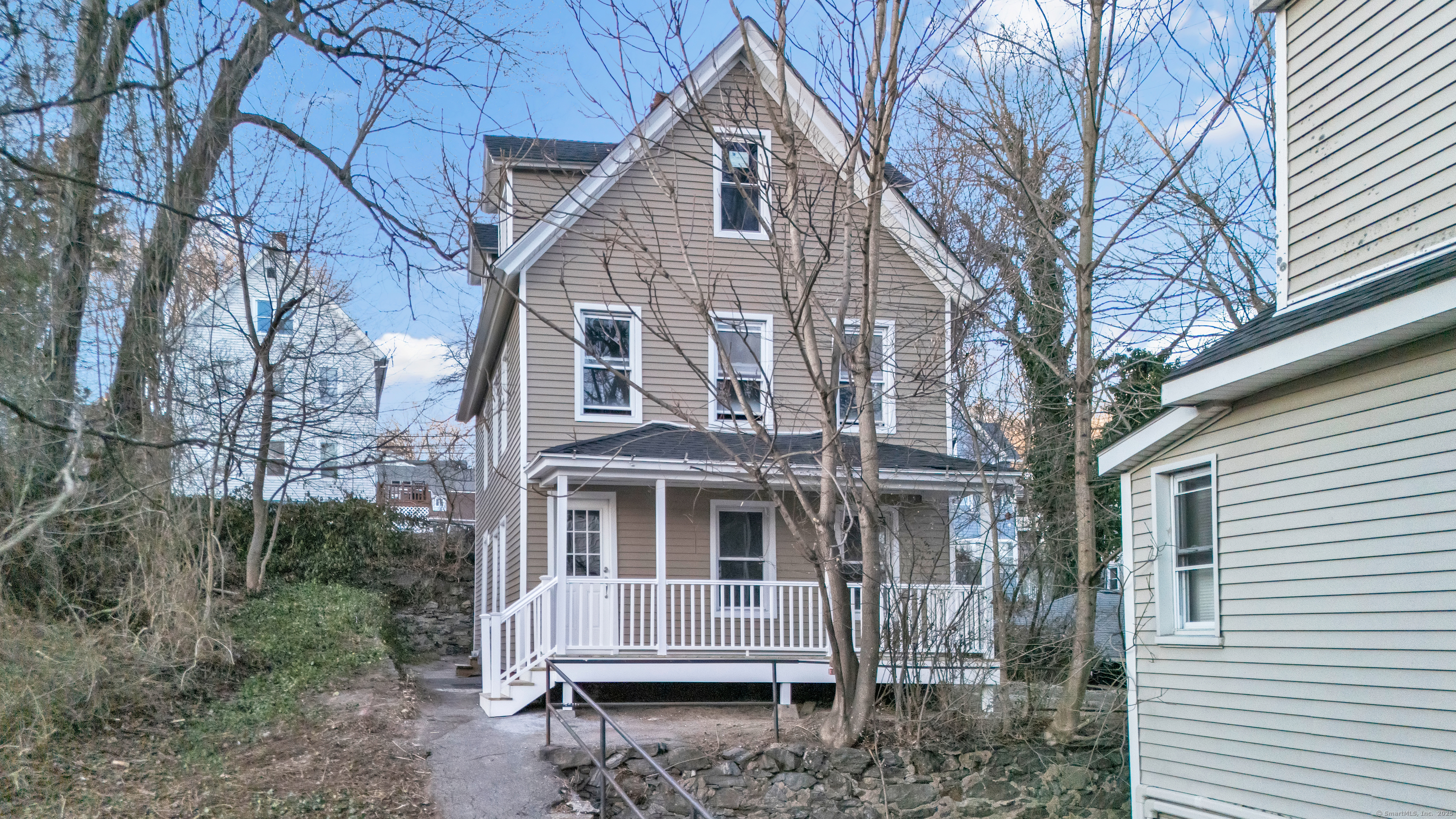 N Main Street, Norwich, Connecticut - 6 Bedrooms  
2 Bathrooms - 