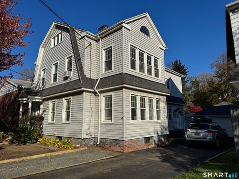 Multifamily For Rent - 1253 Forest Road #2<br/> New Haven, CT 06515