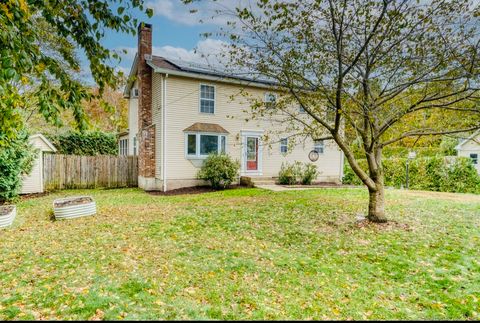 Photo of 7 School Street, Burlington, CT 06013 (MLS # 24132655)