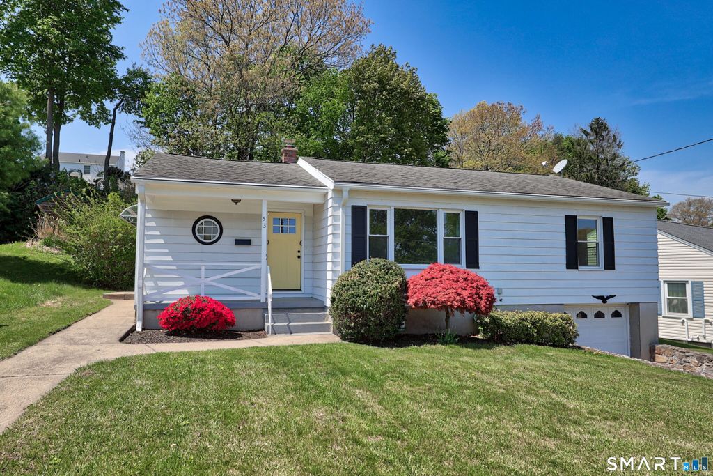 Photo of 53 Glenview Avenue, Waterbury, CT 06708 (MLS # 24174831)