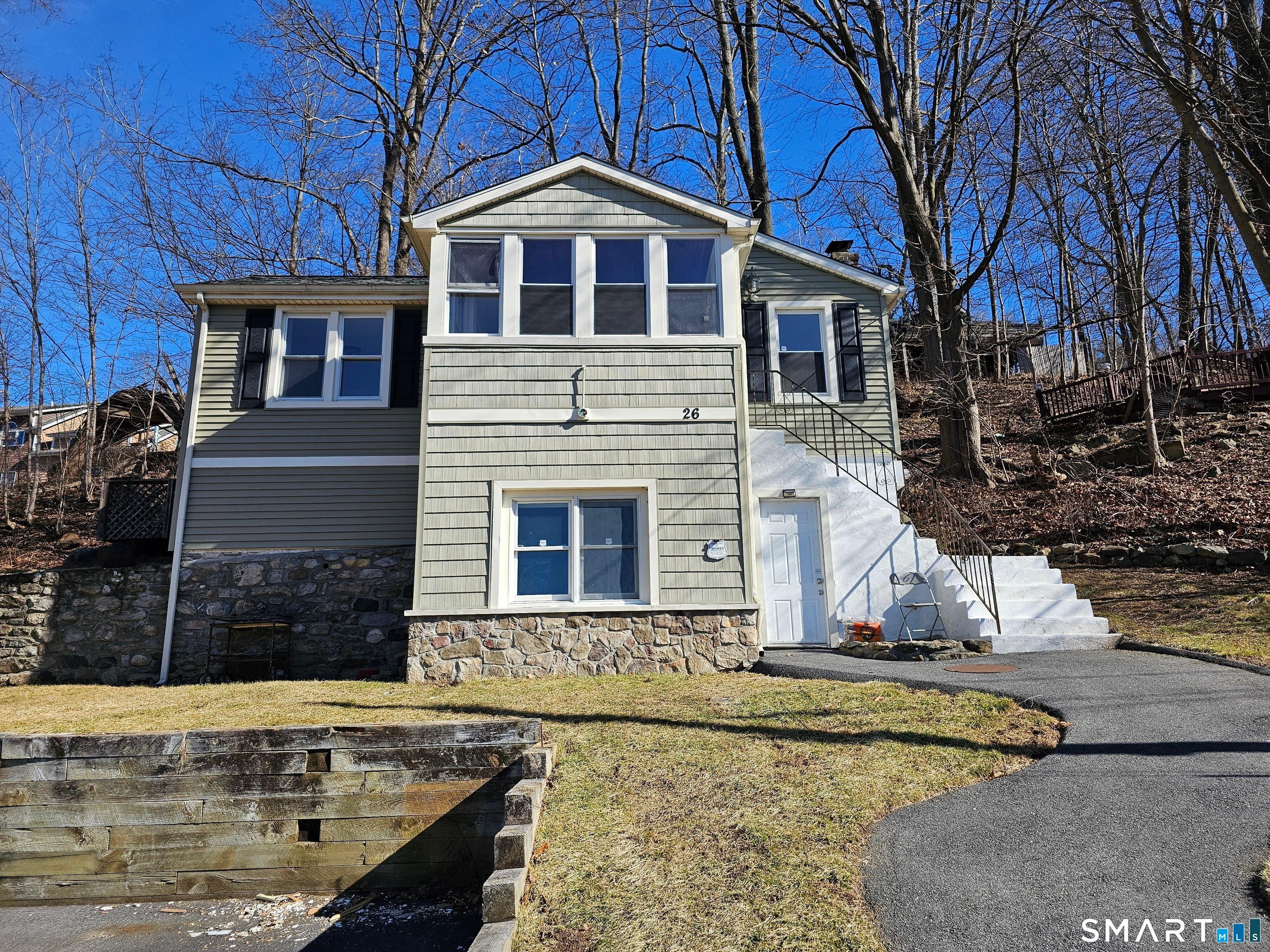 26 Calverton Drive