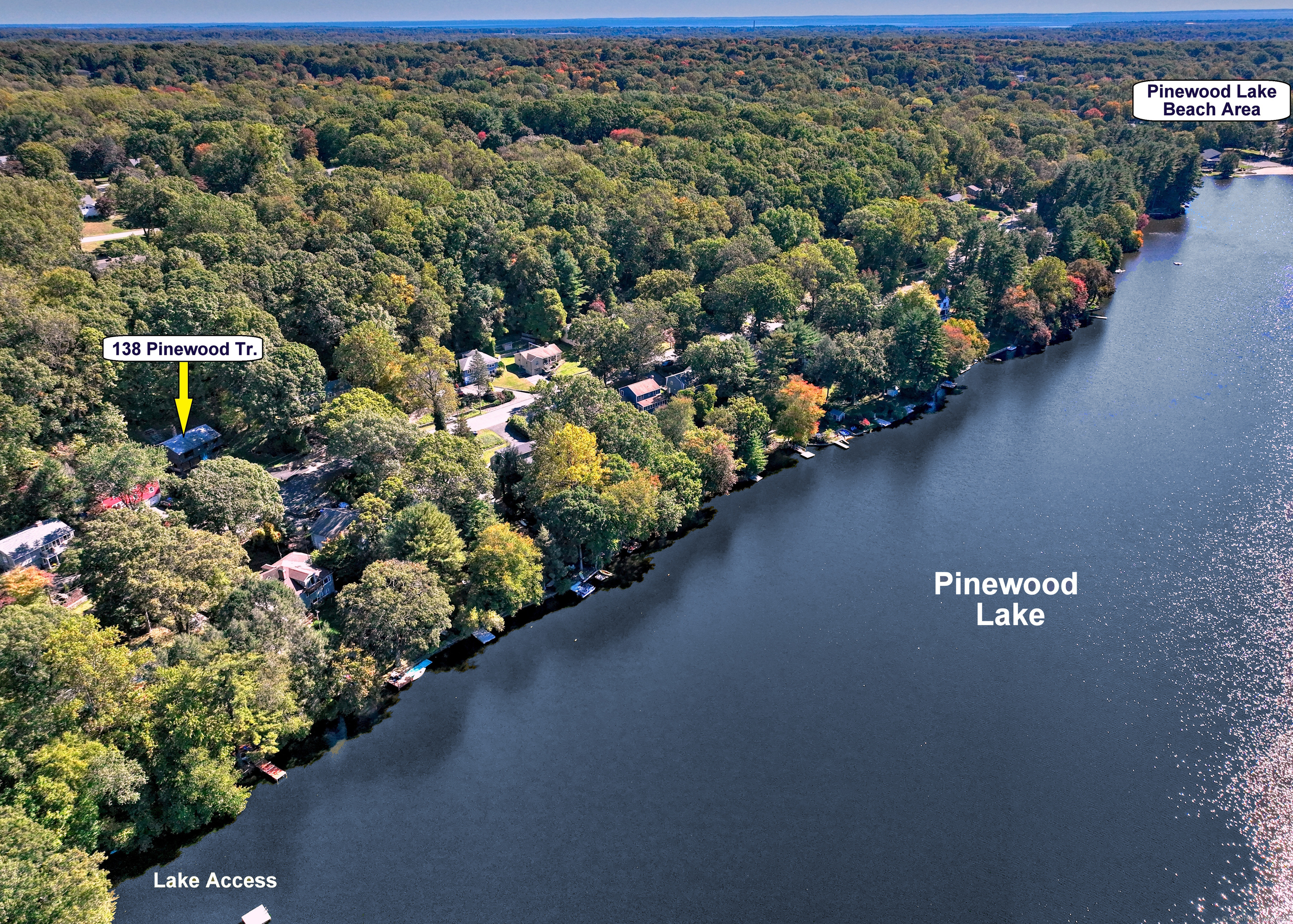 138 Pinewood Trail, Trumbull, Connecticut - 3 Bedrooms  
3 Bathrooms  
6 Rooms - 