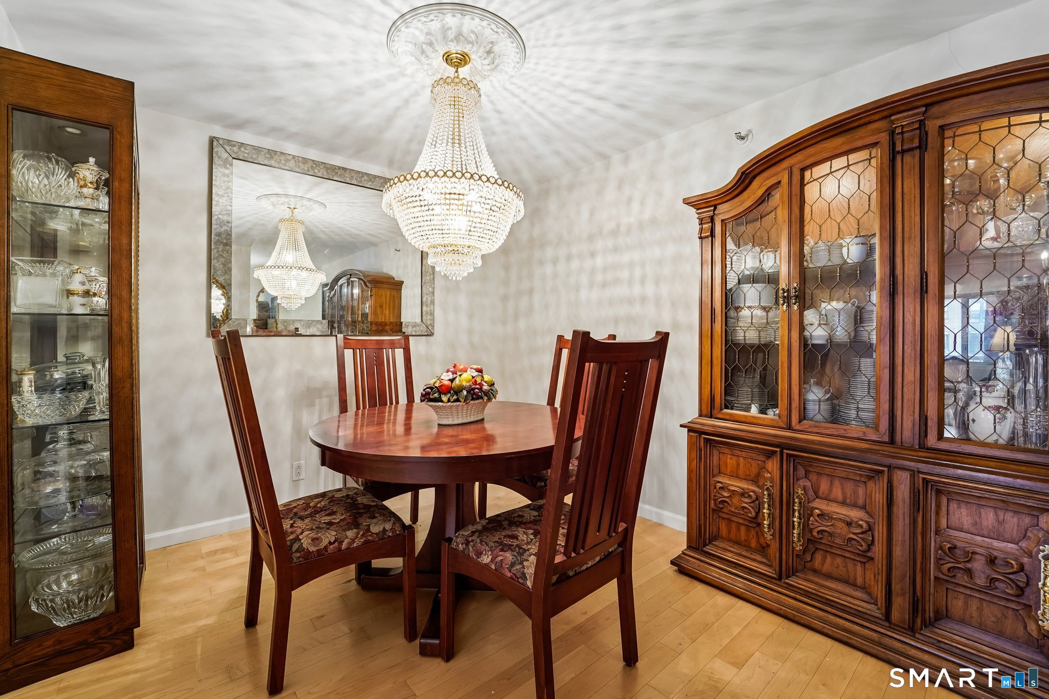 25 Forest Street 6L