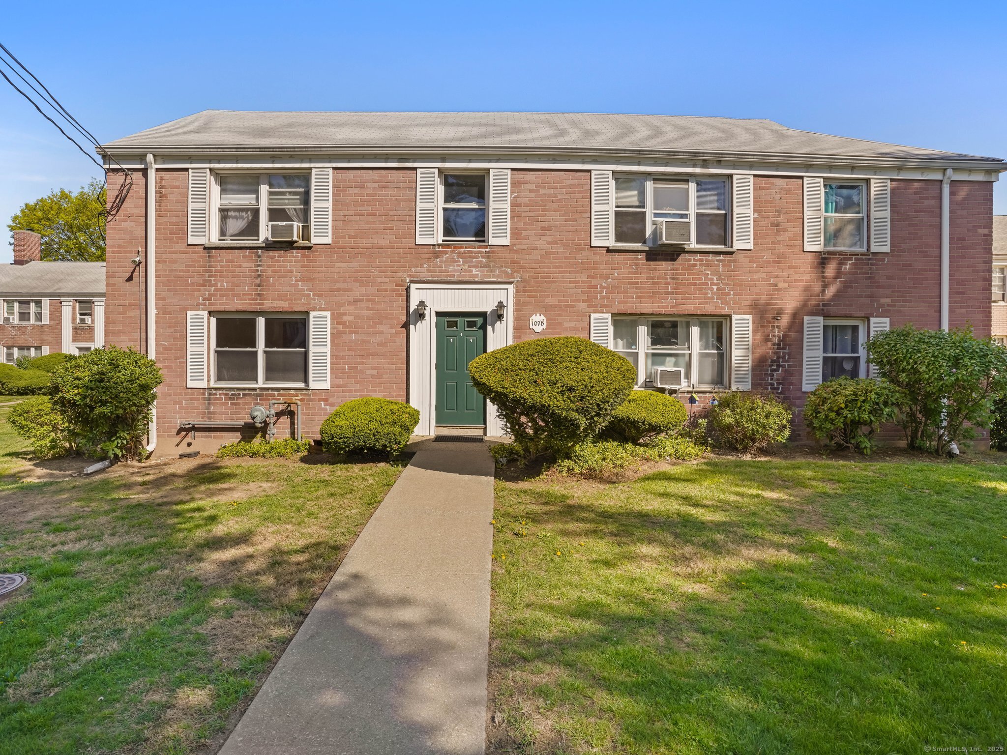 Property for Sale at E Main Street Apt 1, Stamford, Connecticut - Bedrooms: 1 
Bathrooms: 1 
Rooms: 3  - $190,000