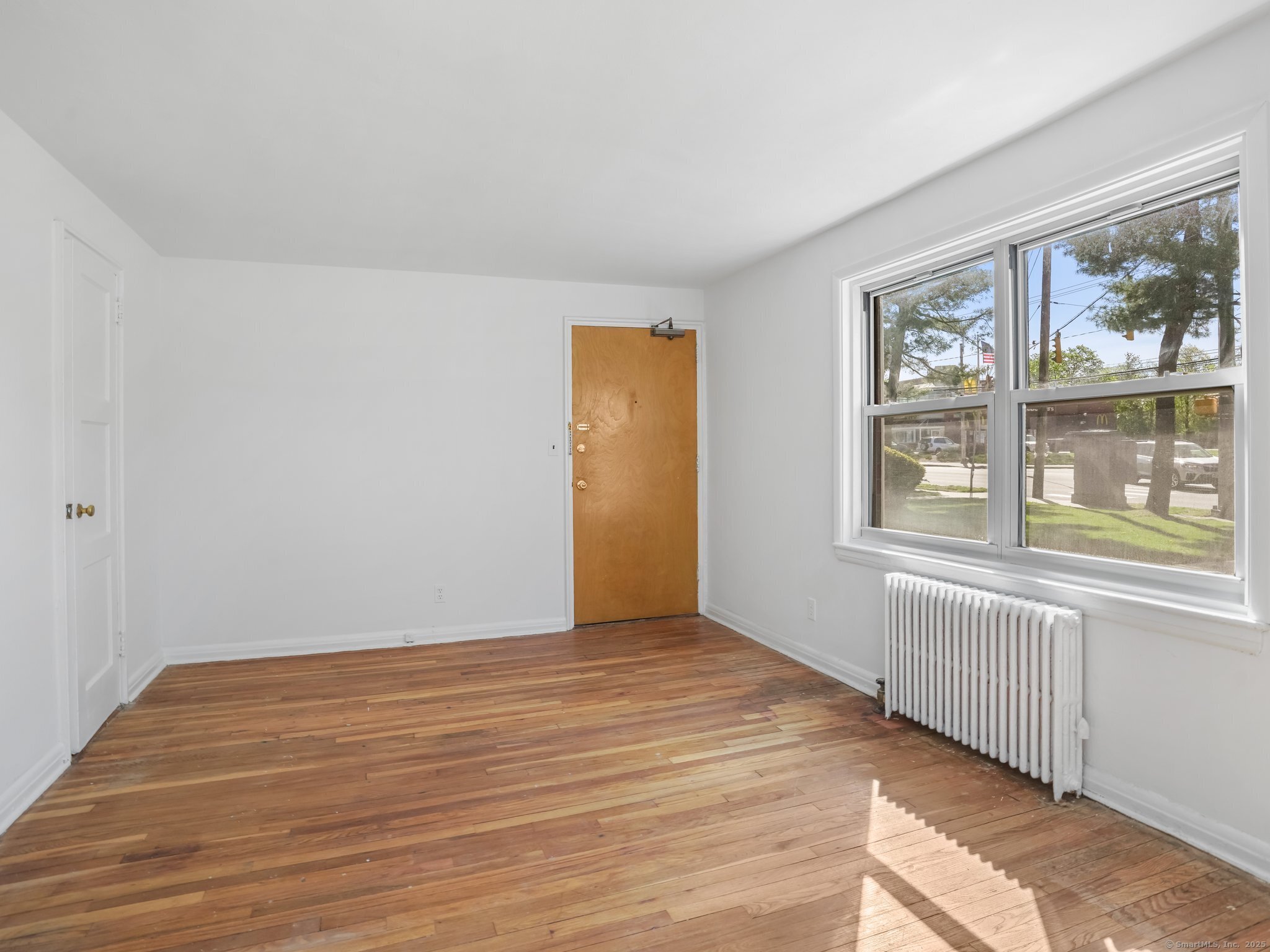 1078 E Main Street #APT 1, Stamford, Connecticut image 4