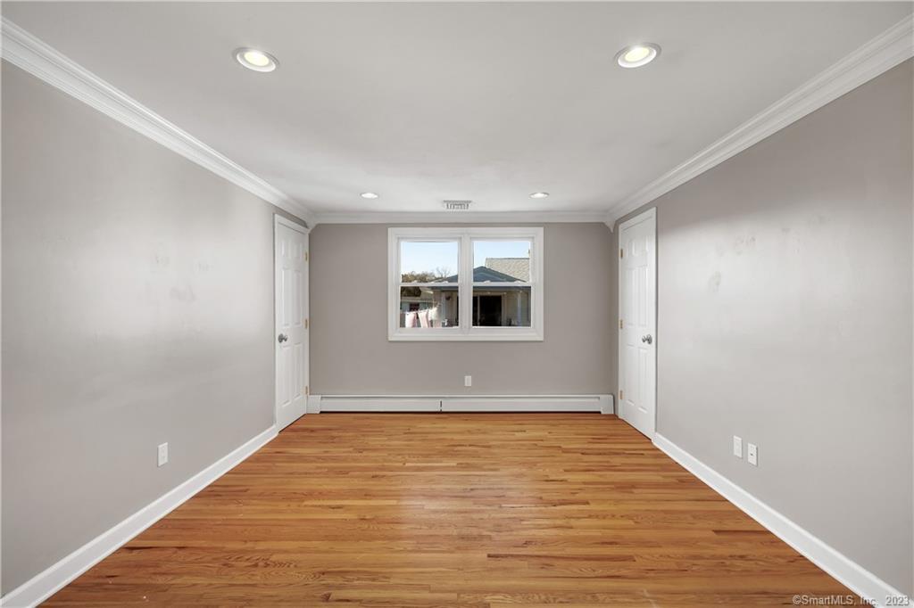 New Britain, Connecticut 06053, United States, 3 Bedrooms Bedrooms, ,2 BathroomsBathrooms,Residential,Active,178840