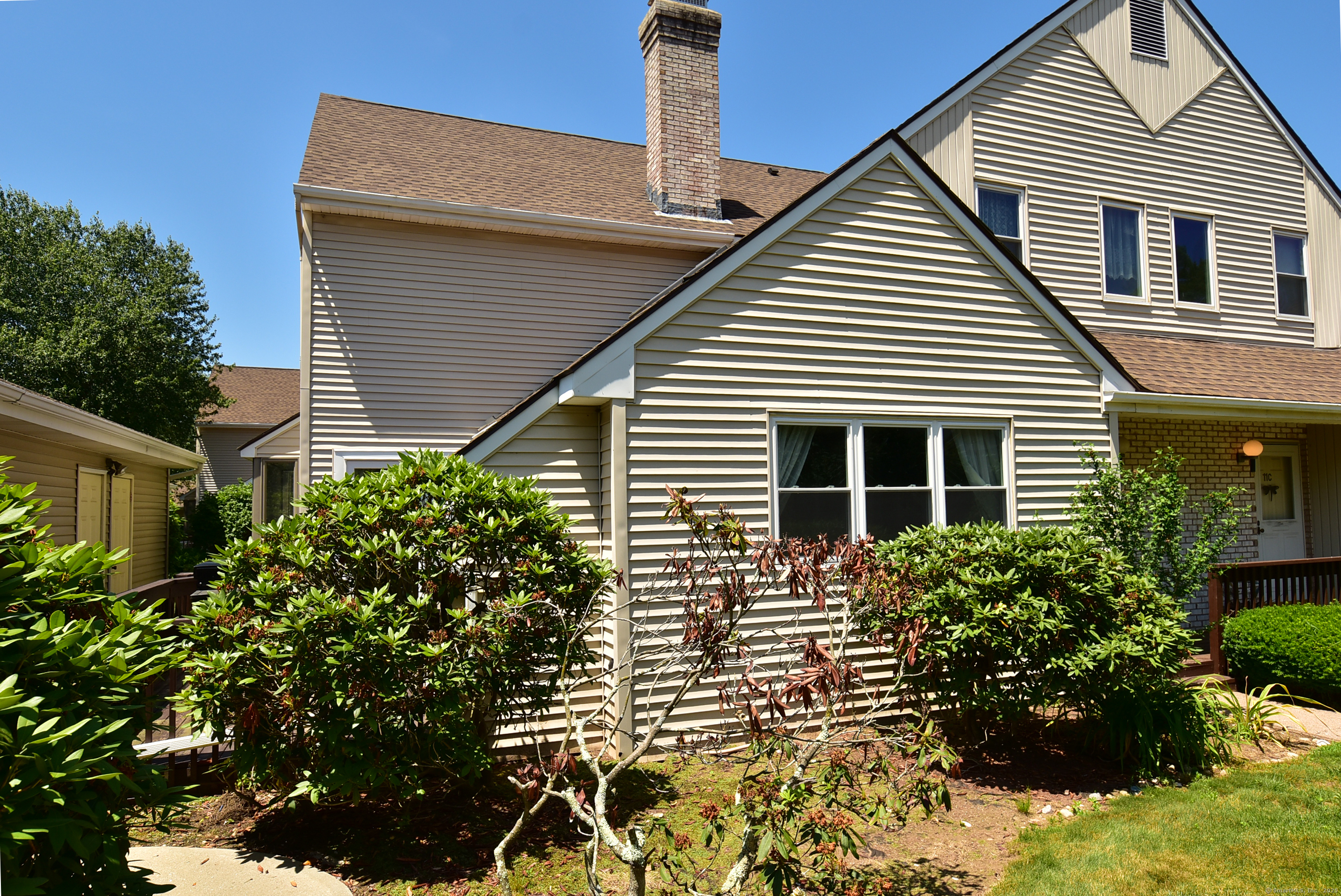 11 Thistle Way APT D