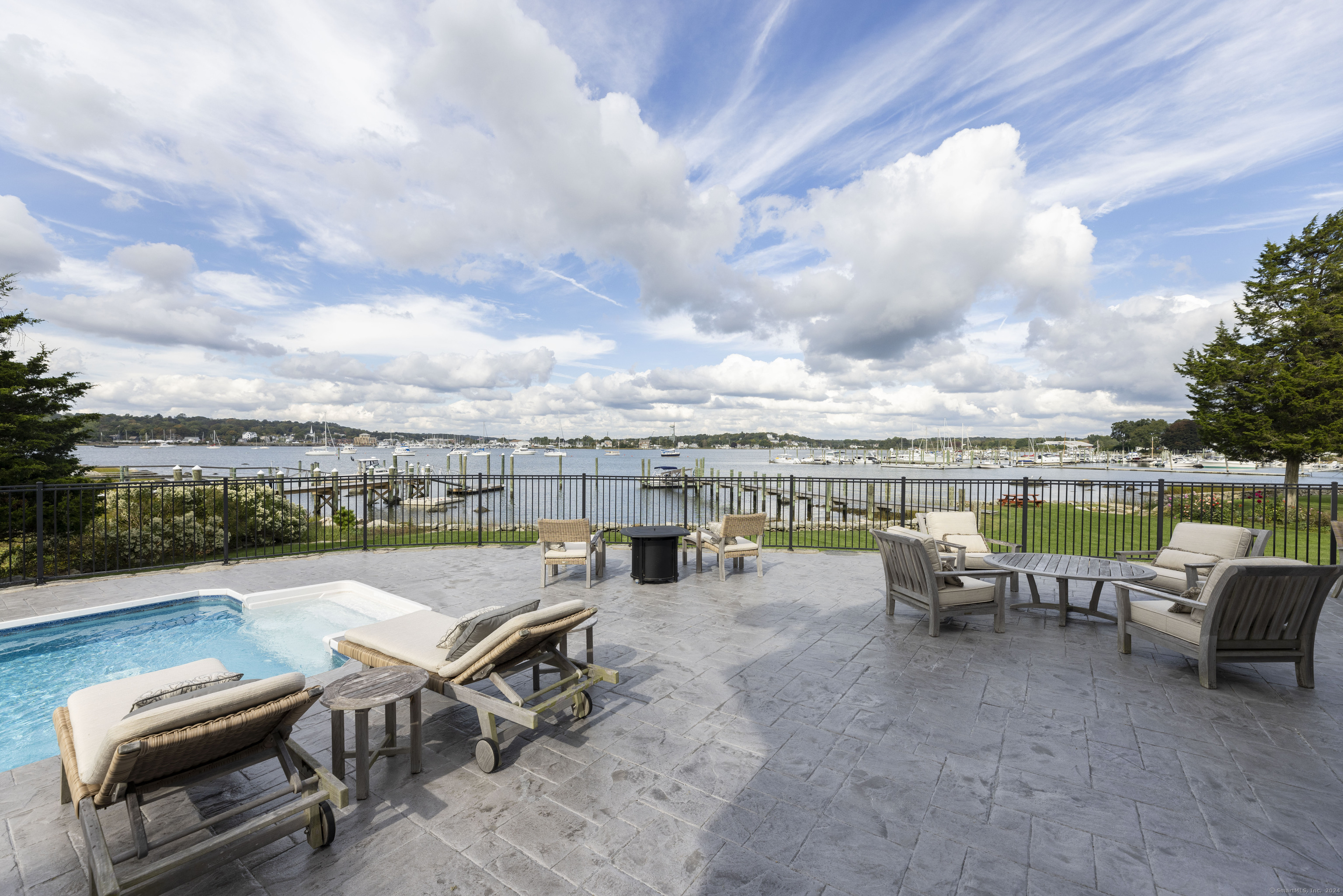 58 Old North Road, Stonington, Connecticut image 10