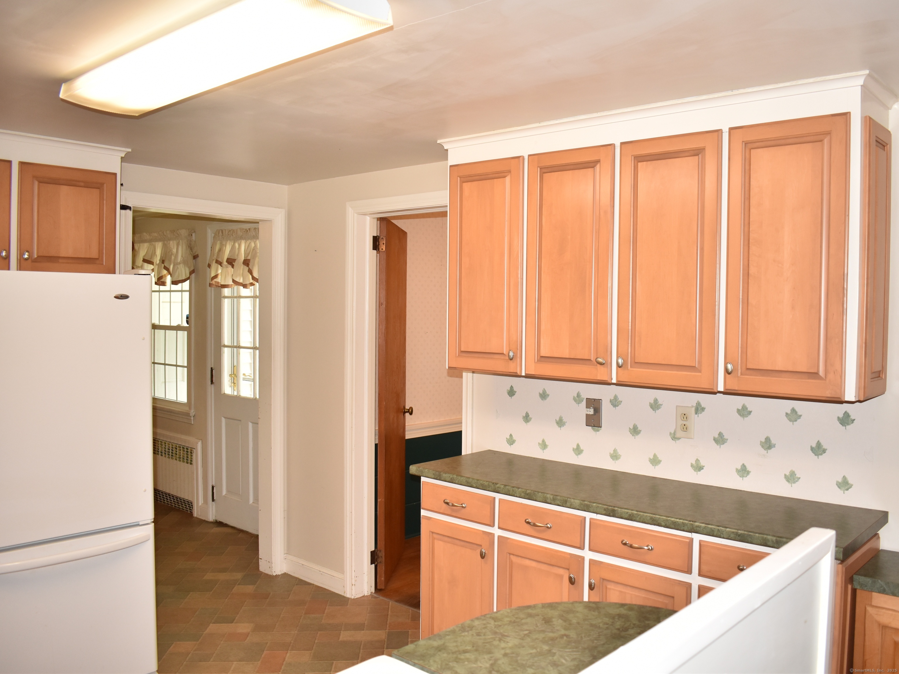 Canton, Connecticut 06019, United States, 3 Bedrooms Bedrooms, ,2 BathroomsBathrooms,Residential,Active,144030