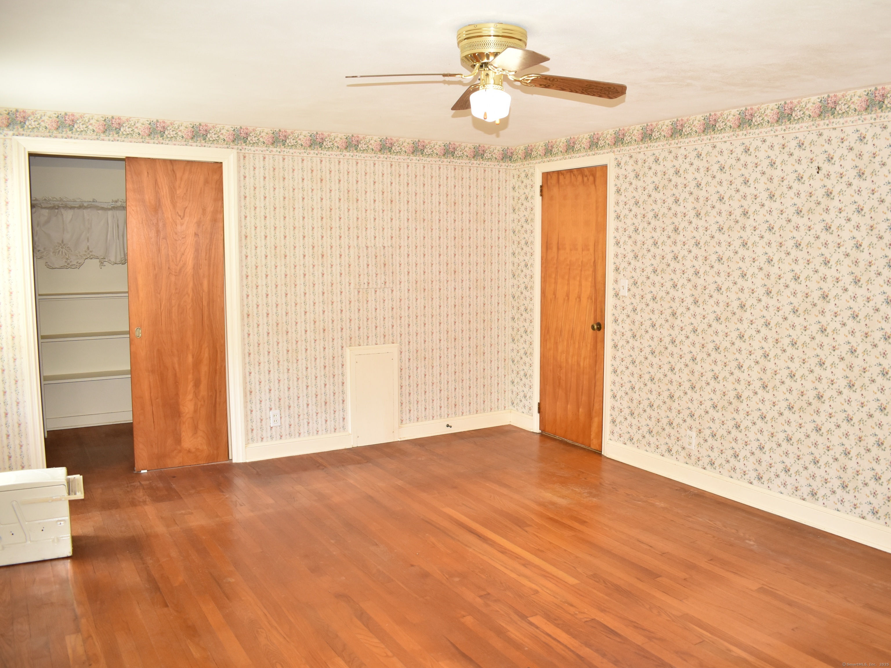 Canton, Connecticut 06019, United States, 3 Bedrooms Bedrooms, ,2 BathroomsBathrooms,Residential,Active,144030