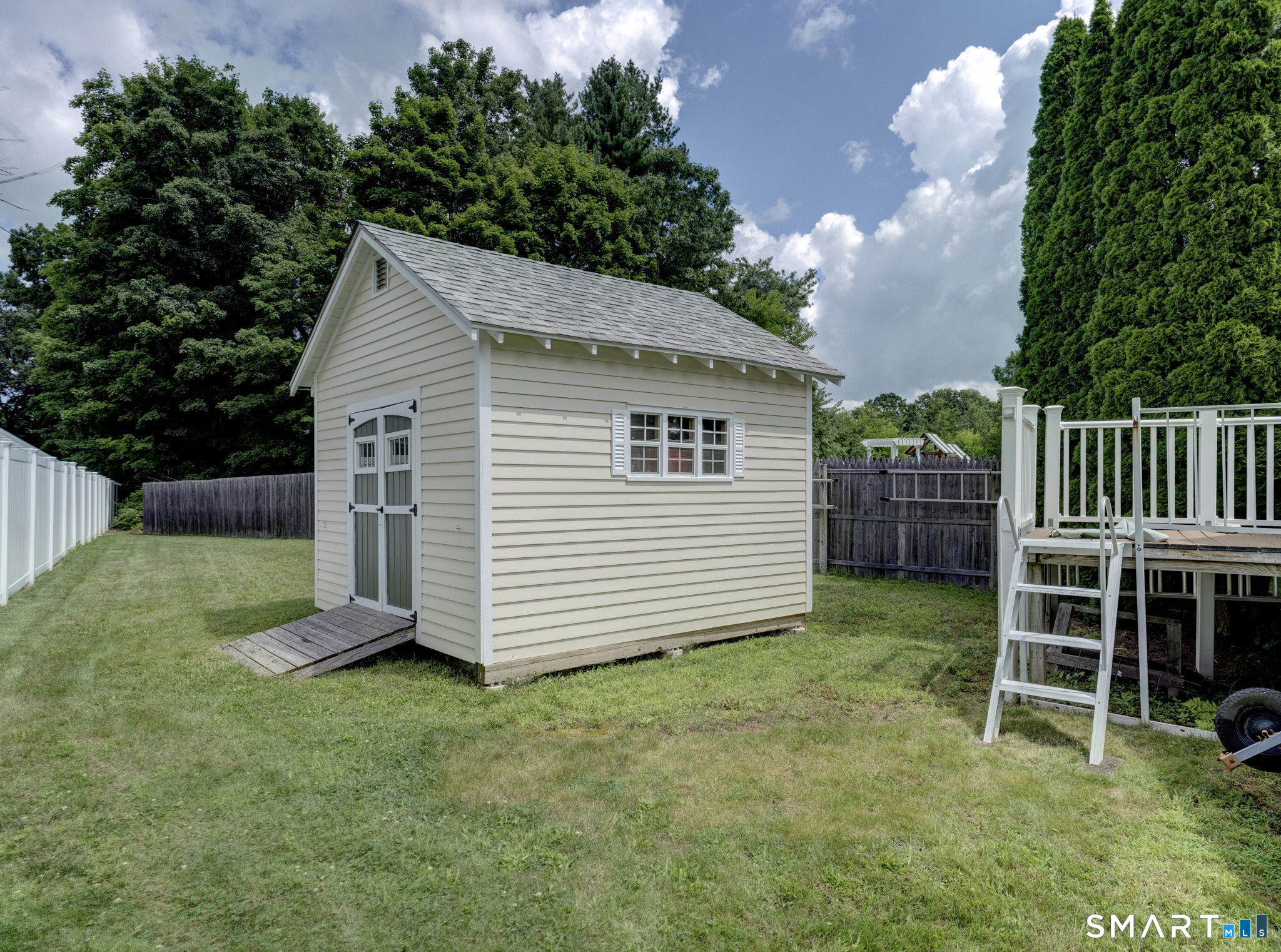 138 Oakland Road