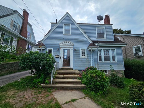 Photo of 112 Vauxhall Street, New London, CT 06320 (MLS # 24200682)