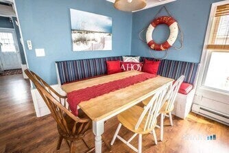 127 Shore Road