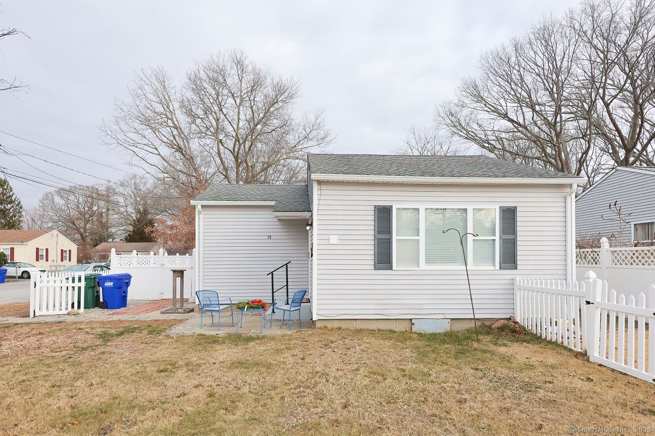 15 Midway Oval, Groton, Connecticut image 35