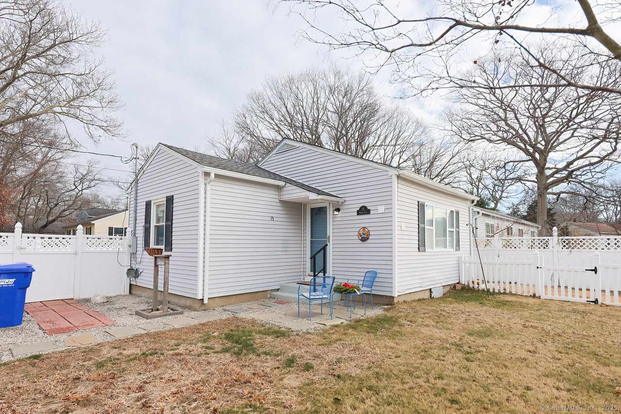 15 Midway Oval, Groton, Connecticut image 34