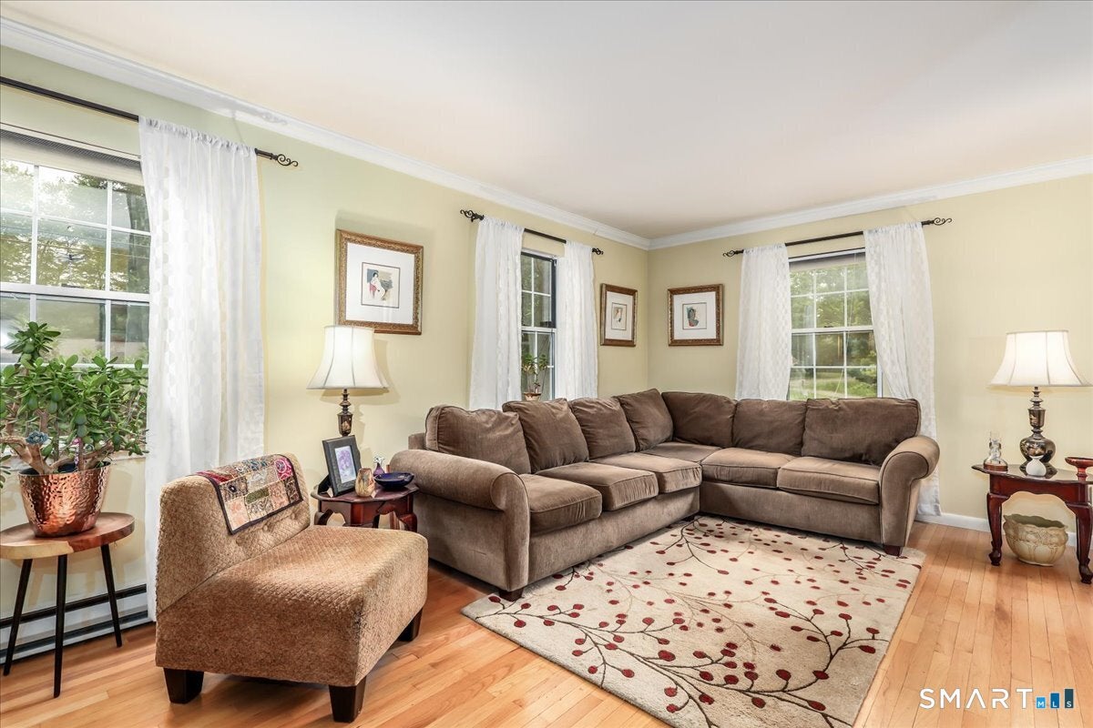 89 Candlewood Lake Road