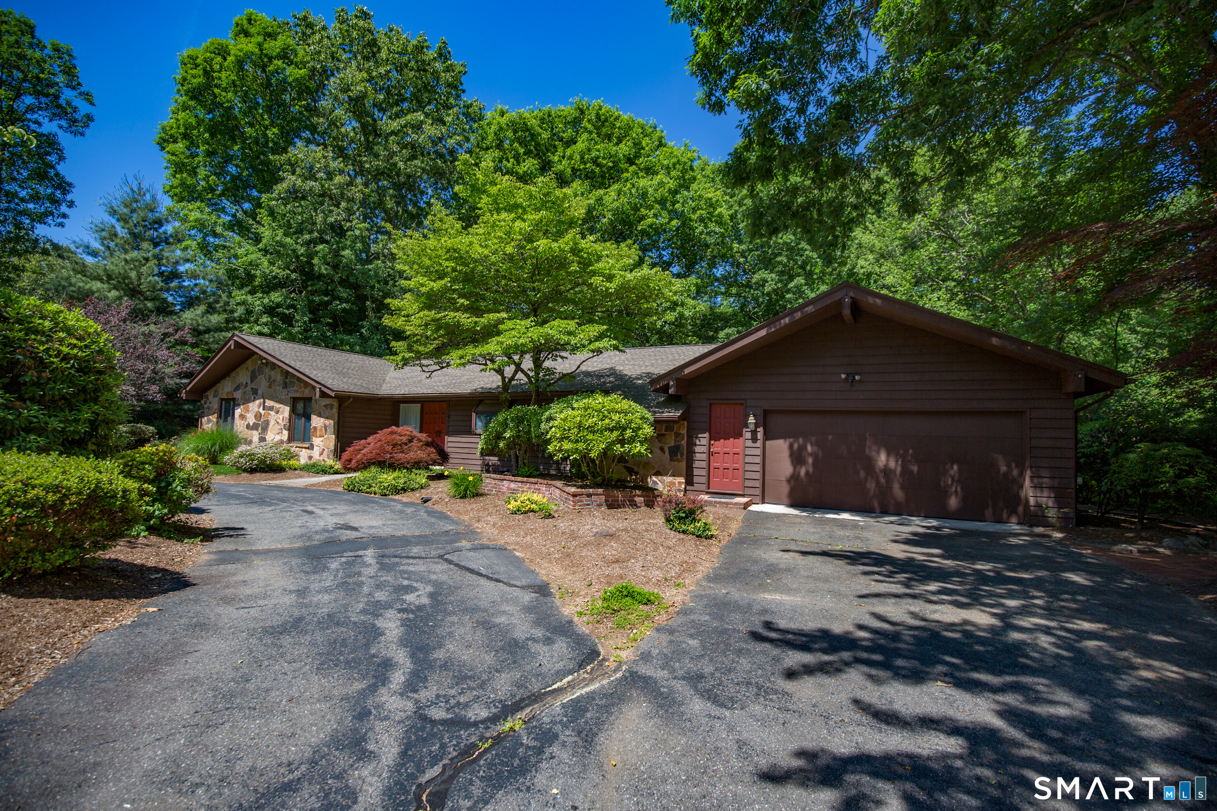 26 Brooks Road