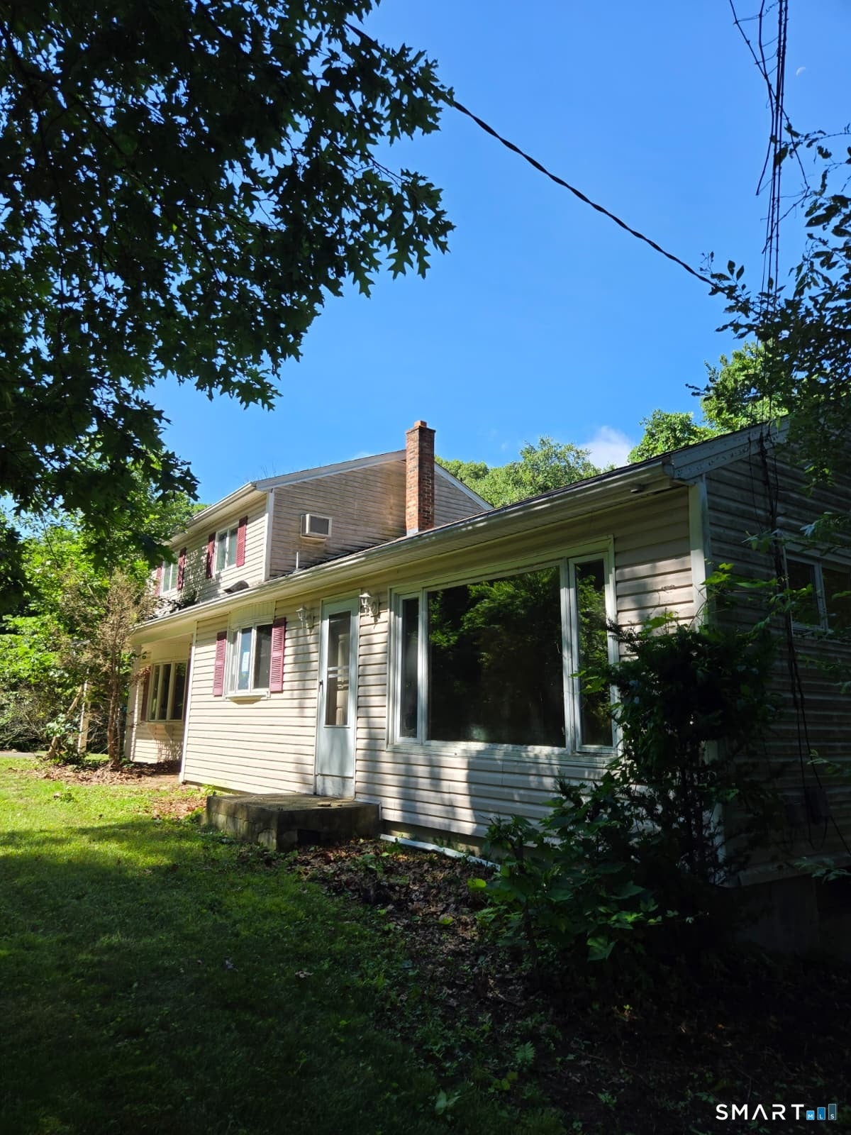 4 Woodland Drive
