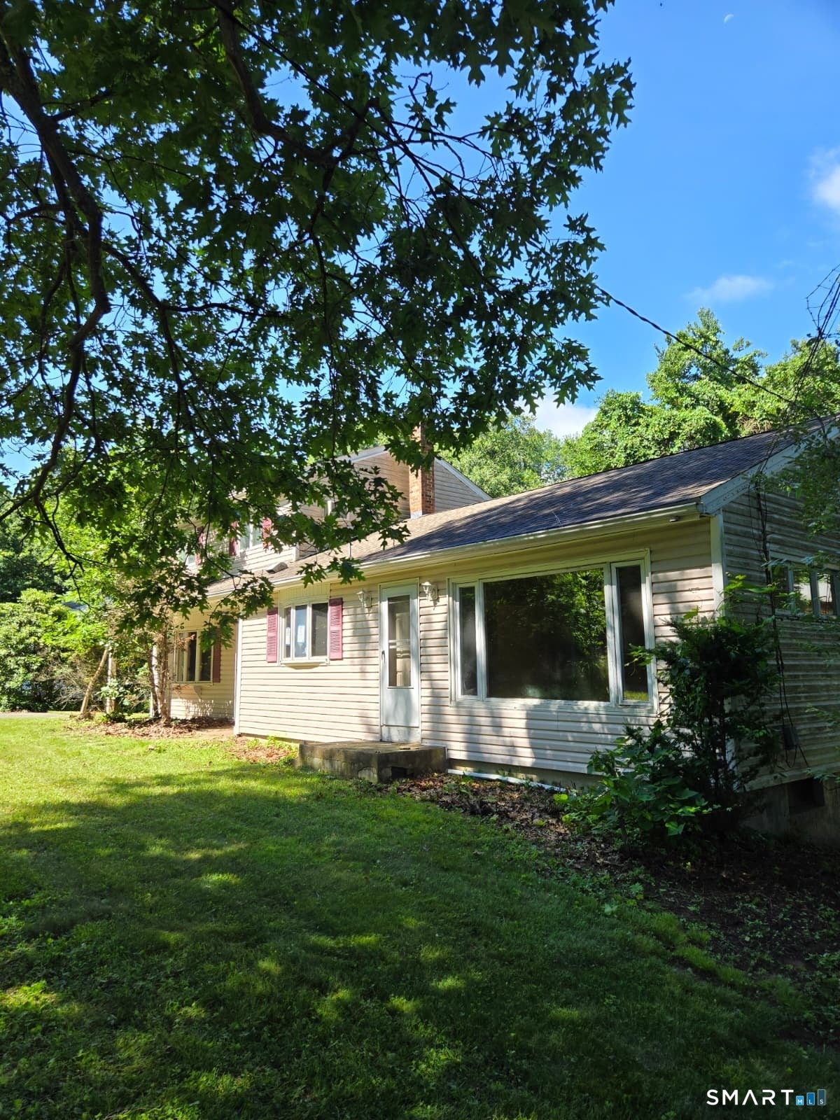 4 Woodland Drive