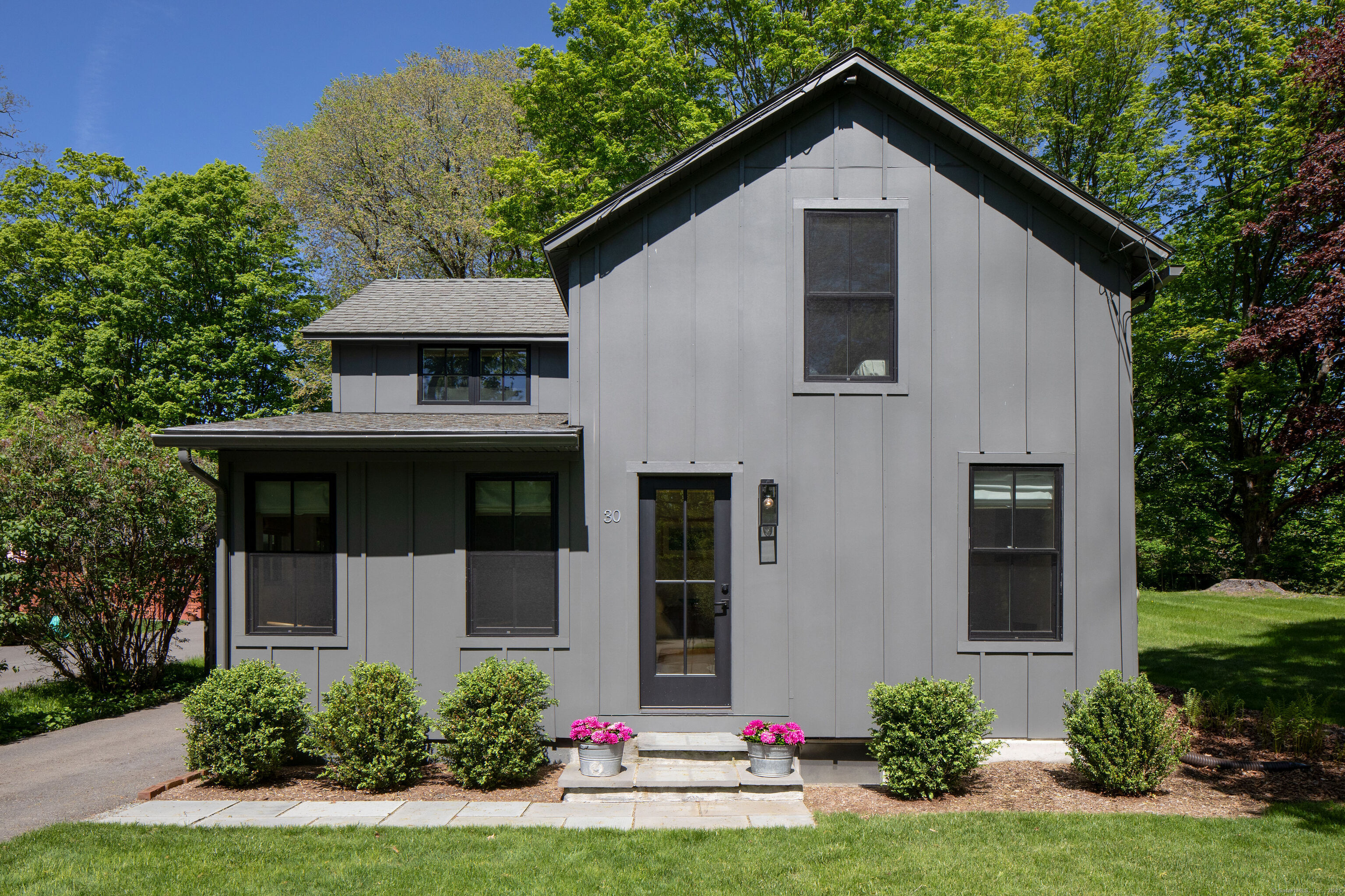 30 East Main Street