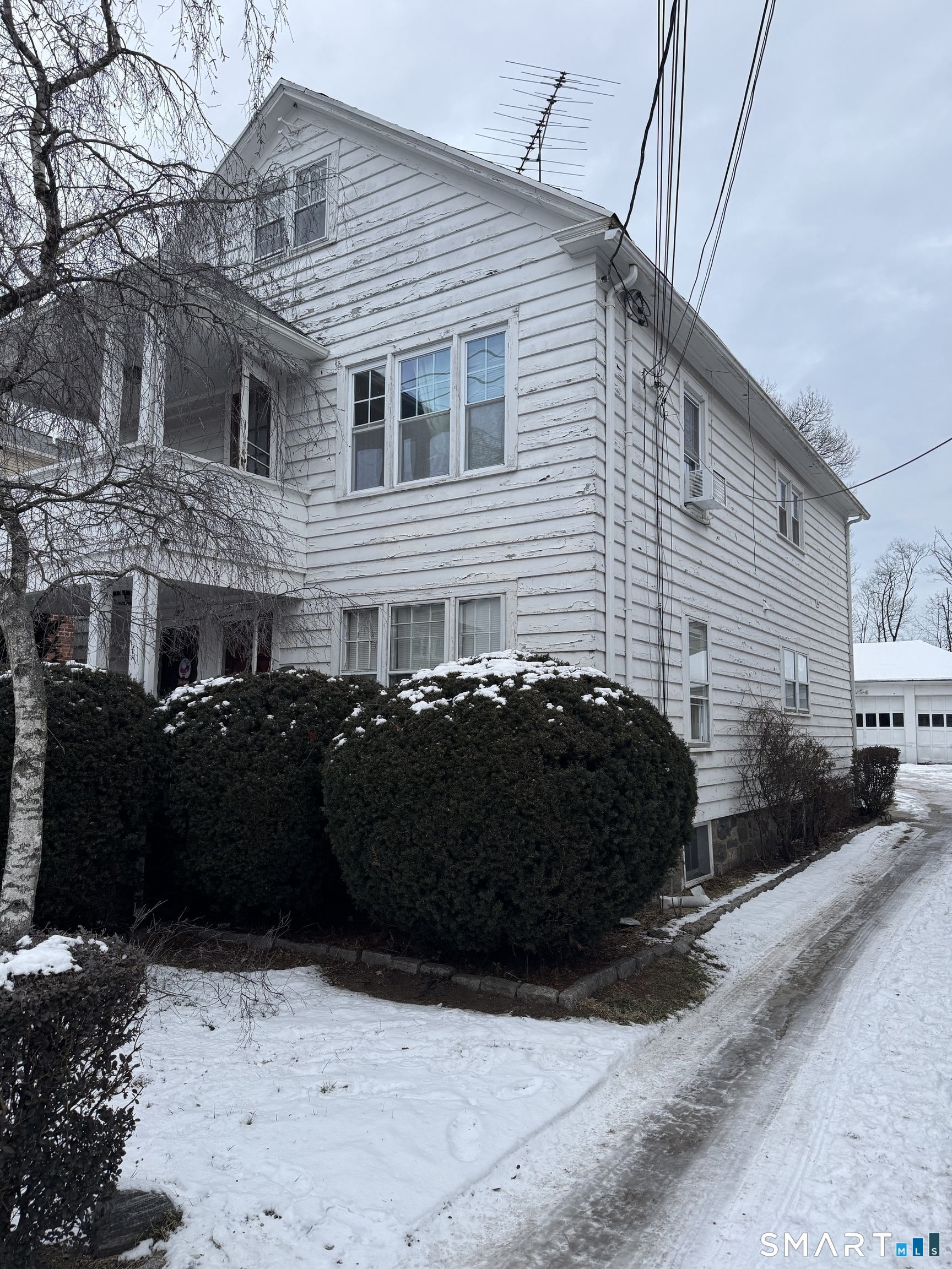 2100 East Main Street