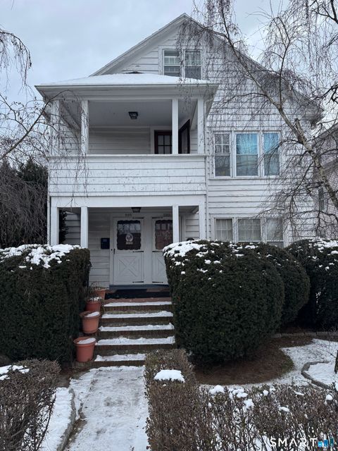 Multifamily For Sale - 2100-2102 E Main Street<br/> Bridgeport, CT 06610