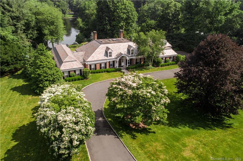 Photo 1 of 33 Baldwin Farms, Greenwich, Connecticut, $3,450,000, Web #: 170169573