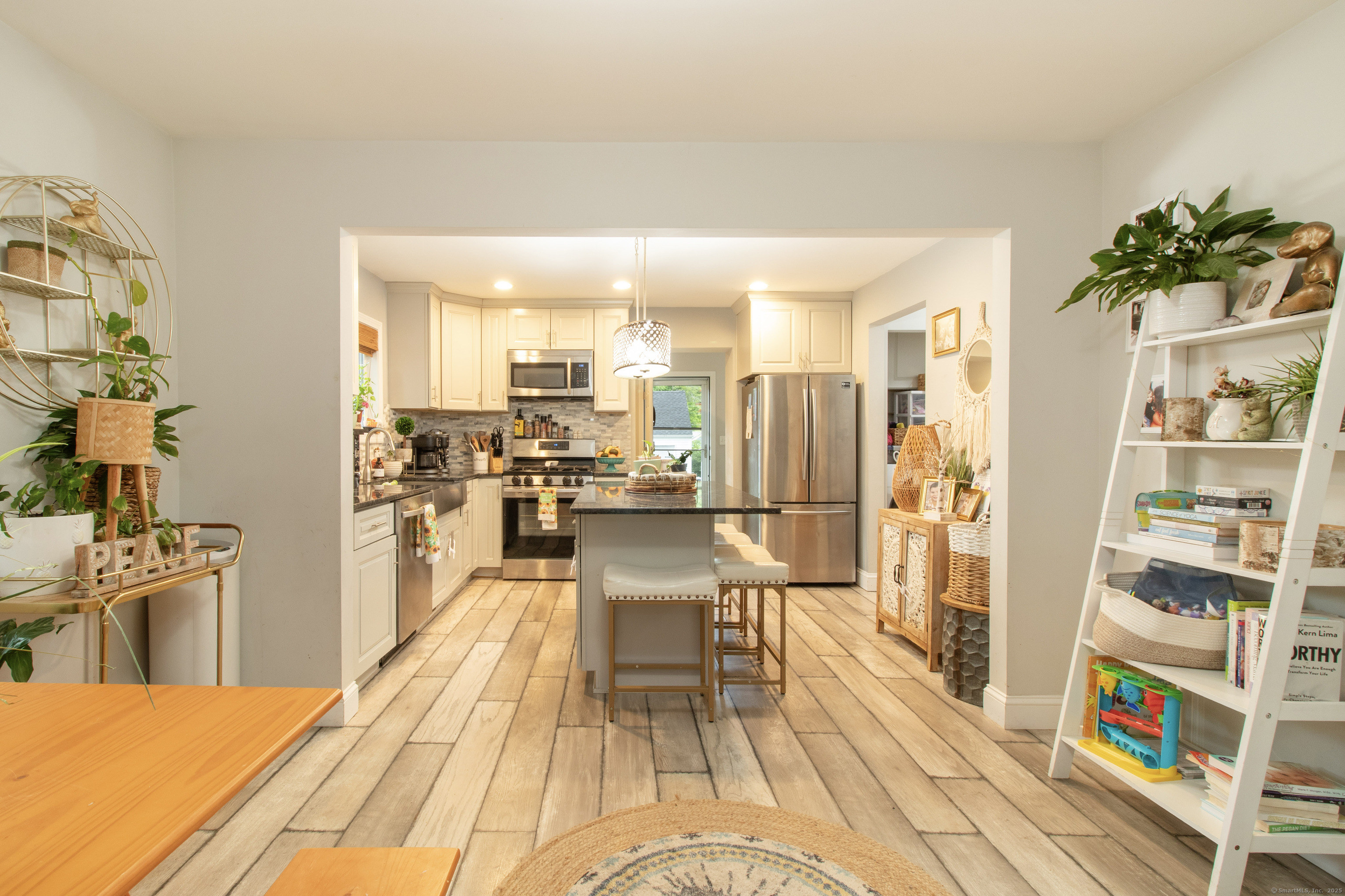 60 Palmer Road, Branford, Connecticut image 6