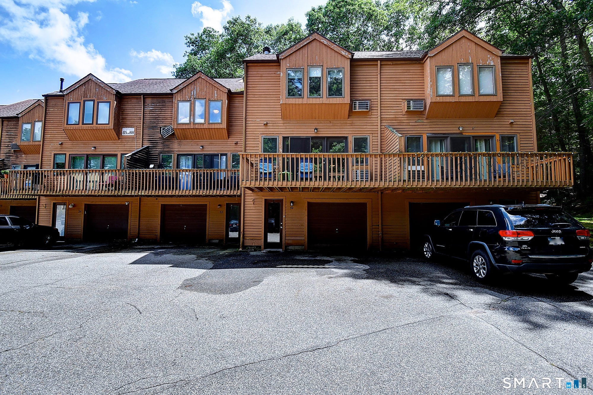 44 Tolland Avenue 52