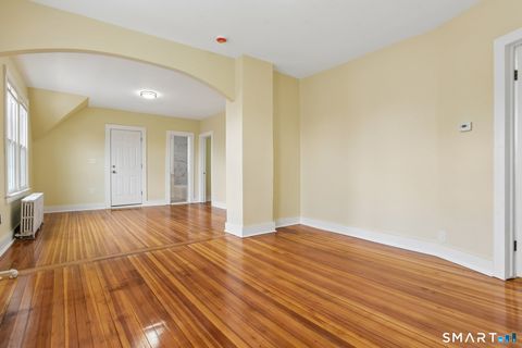 Tiny photo for 39 Grand Street #3, Middletown, CT 06457 (MLS # 24171973)