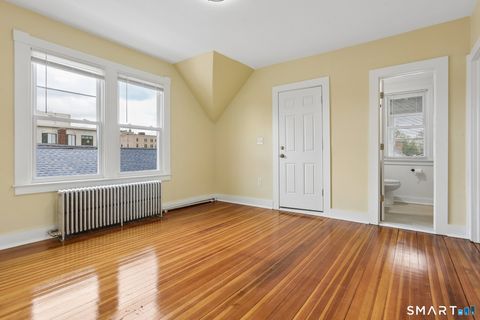 Tiny photo for 39 Grand Street #3, Middletown, CT 06457 (MLS # 24171973)