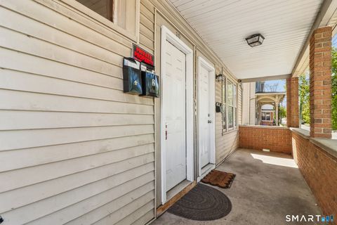 Tiny photo for 39 Grand Street #3, Middletown, CT 06457 (MLS # 24171973)
