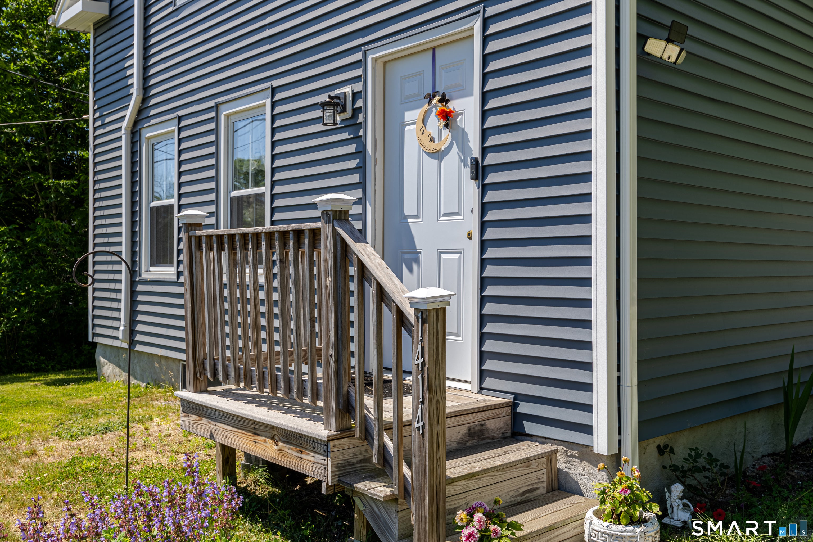 1414 Hartford Pike