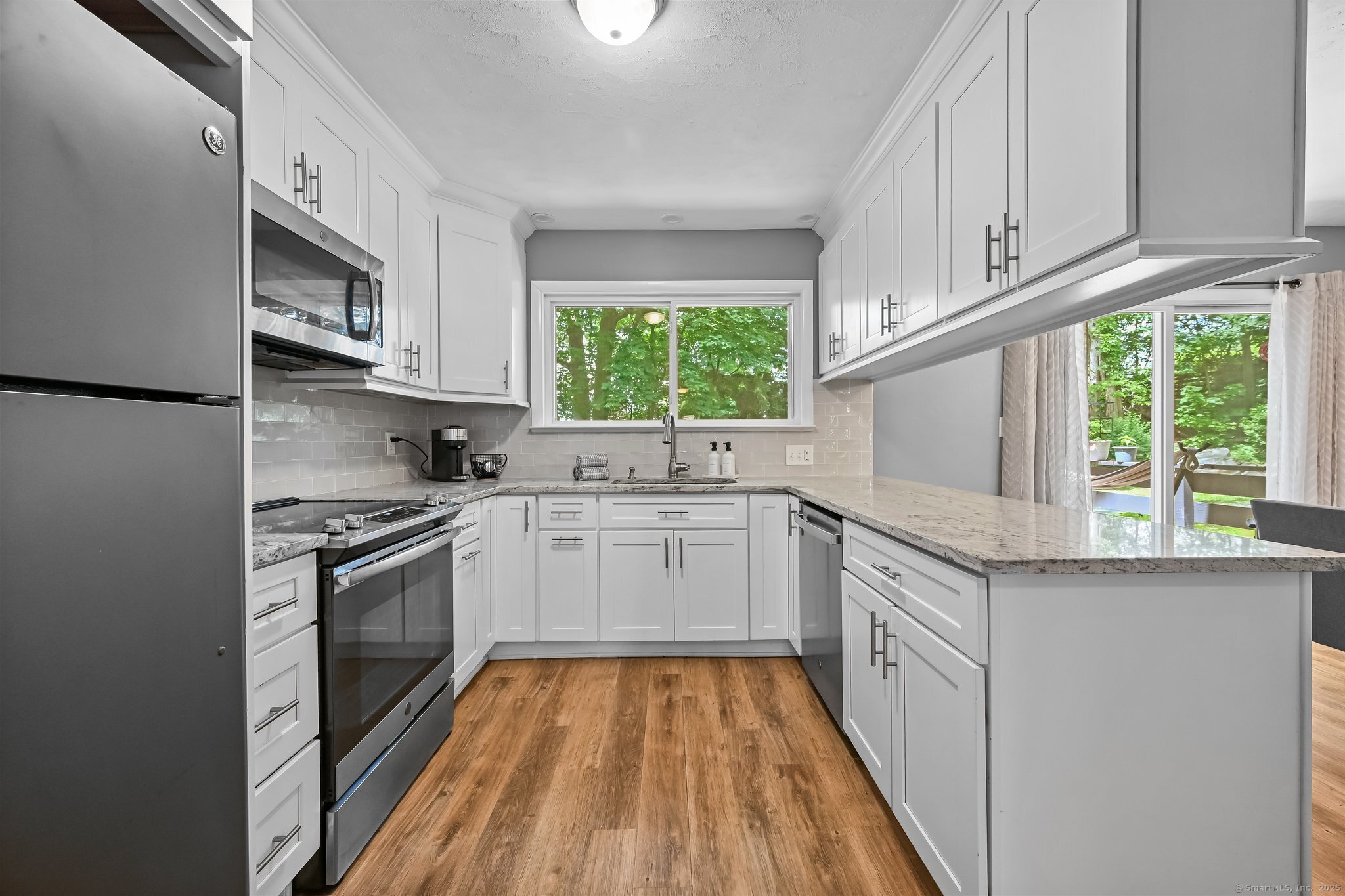 333 Vincellette Street 25