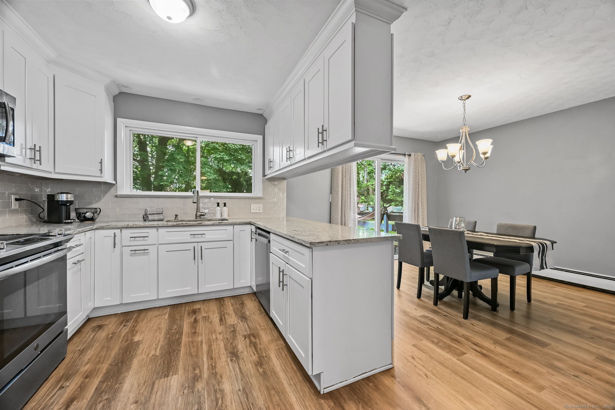 333 Vincellette Street 25