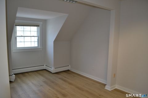 Tiny photo for 128 Garden Street #2nd floor 4, Farmington, CT 06032 (MLS # 24148230)