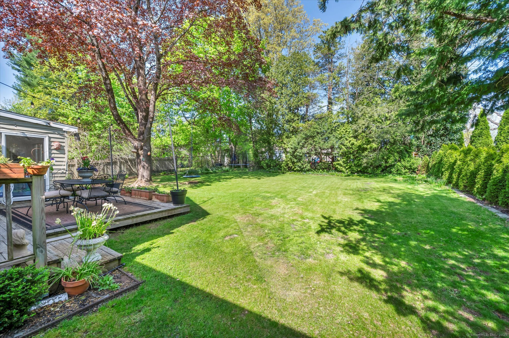 10 Meadowbrook Road