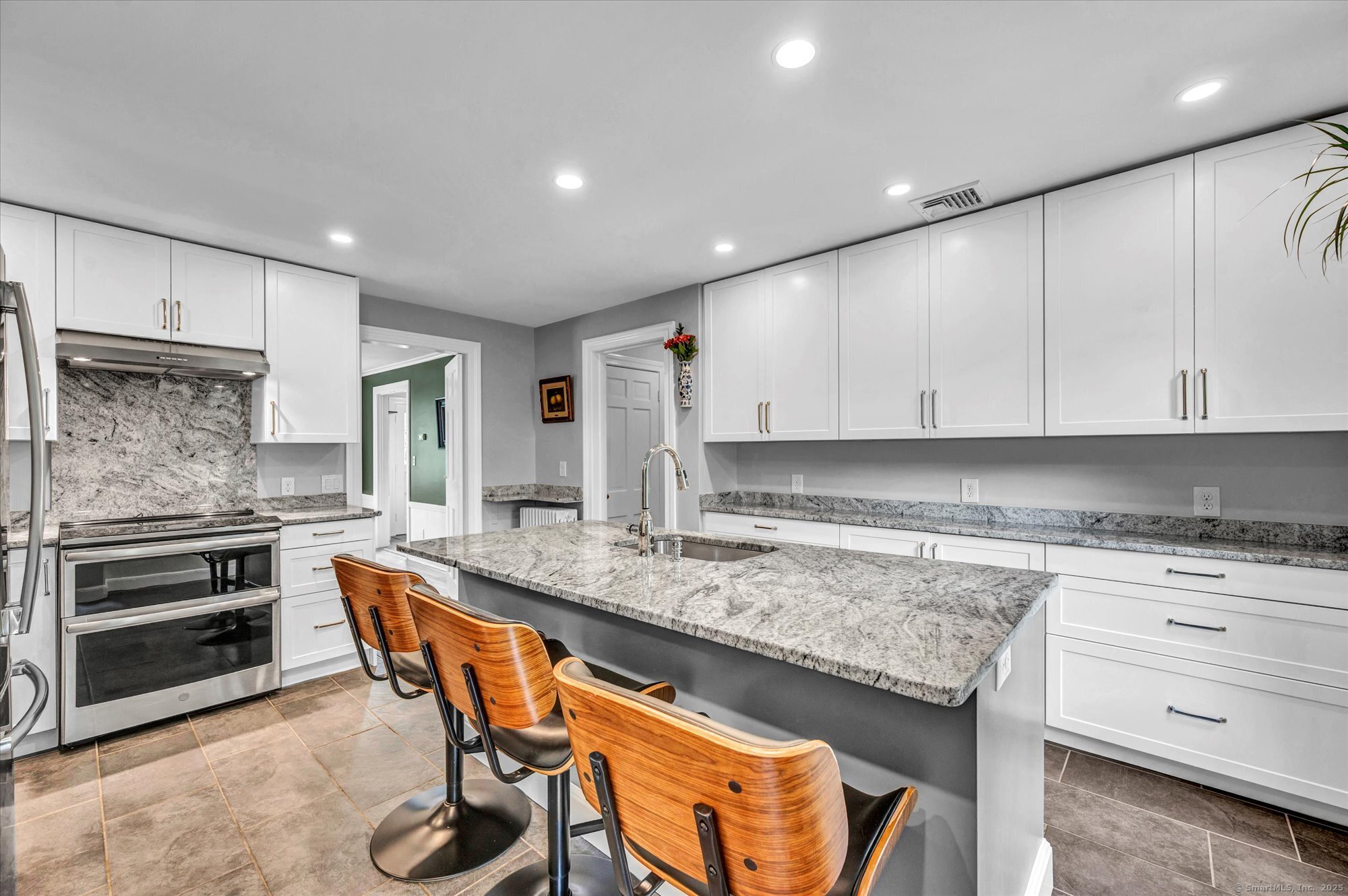 10 Meadowbrook Road, Hamden, Connecticut image 22