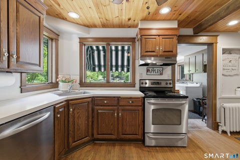 Tiny photo for 2 Quarry Road, Simsbury, CT 06070 (MLS # 24208927)
