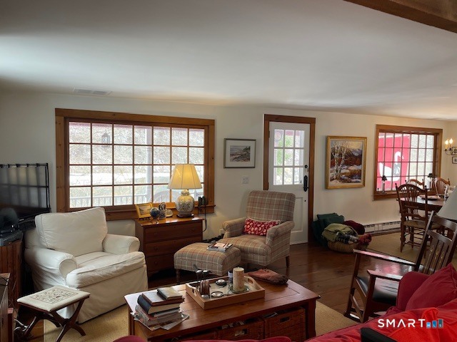 75 Lake Lillinonah Road North