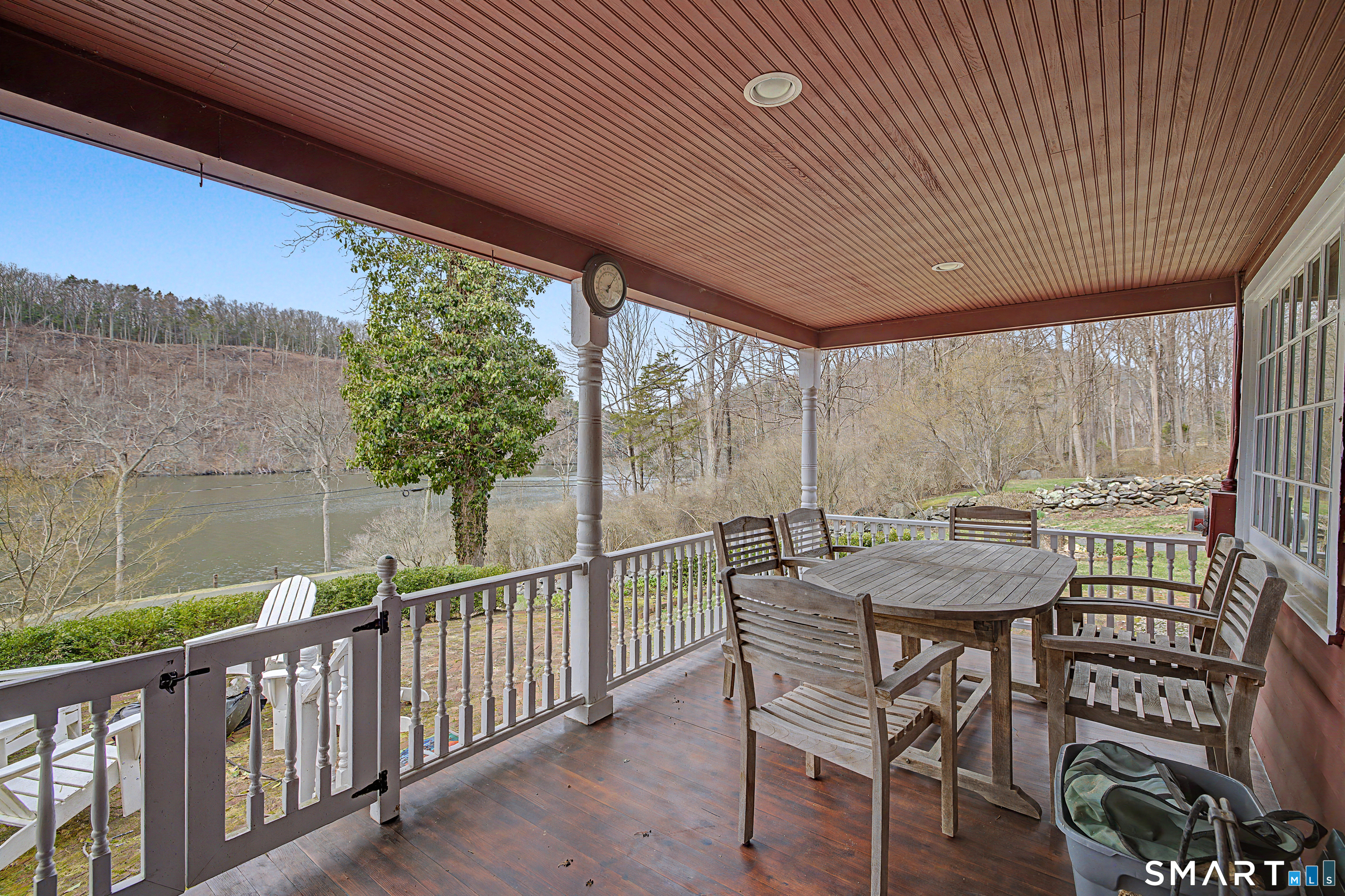 75 Lake Lillinonah Road North
