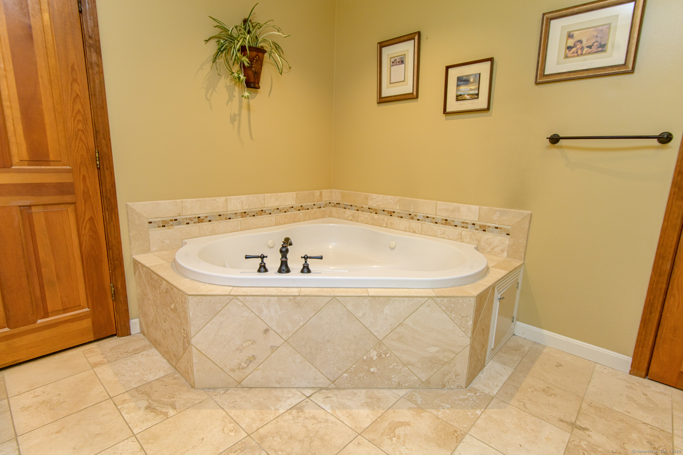 39 Anna Farm Road, North Stonington, Connecticut image 24